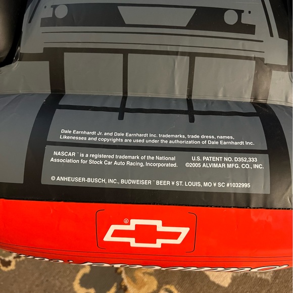 NASCAR Dale Earnhardt Jr blow up Car - Picture 7 of 8